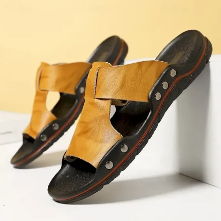 Men's Casual Yellow Leather Slip-On Sandals with Studded Details, Comfortable Outdoor Footwear for Summer 2025 - Image 4
